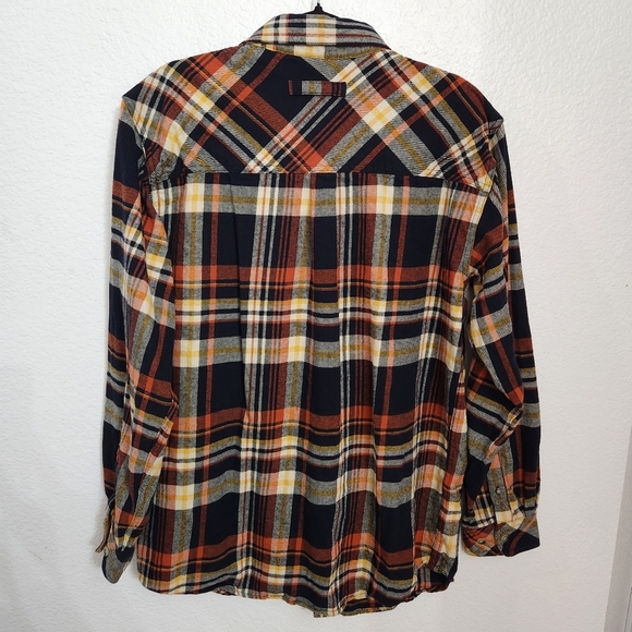 Legendary whitetails camp shirt men's size LT - Picture 2 of 7